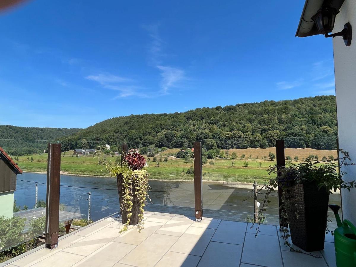 Saechsische-Schweiz-Ferienhaus-Wohnung-1-Mit-Elbblick-Sauna-Und-Kamin Königstein an der Elbe Exterior foto